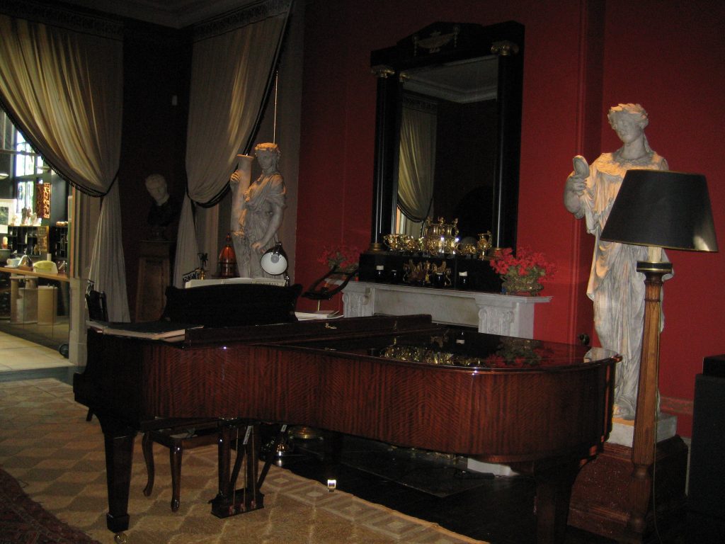 28. Concert room with Steinway grand